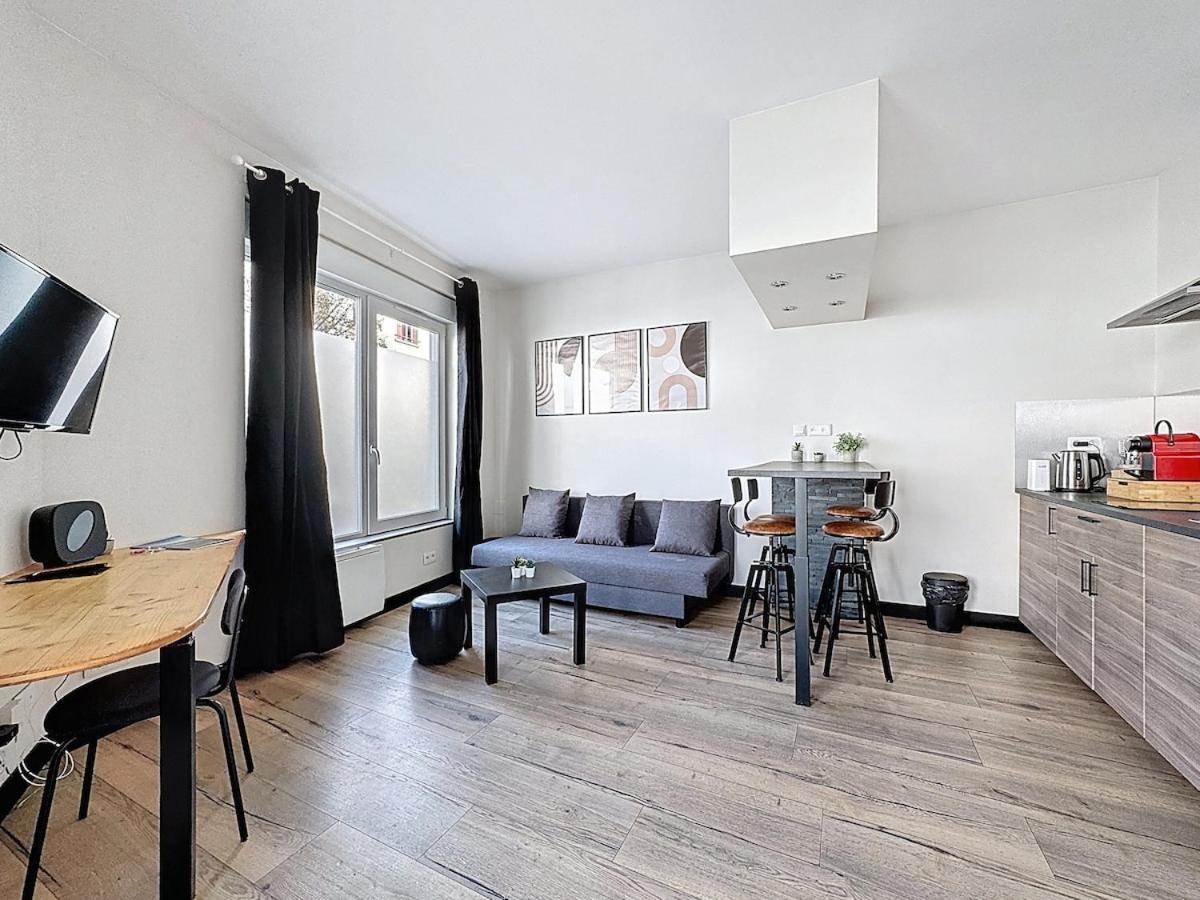 Lumineux En Rez-de-chaussée Vers Chu *